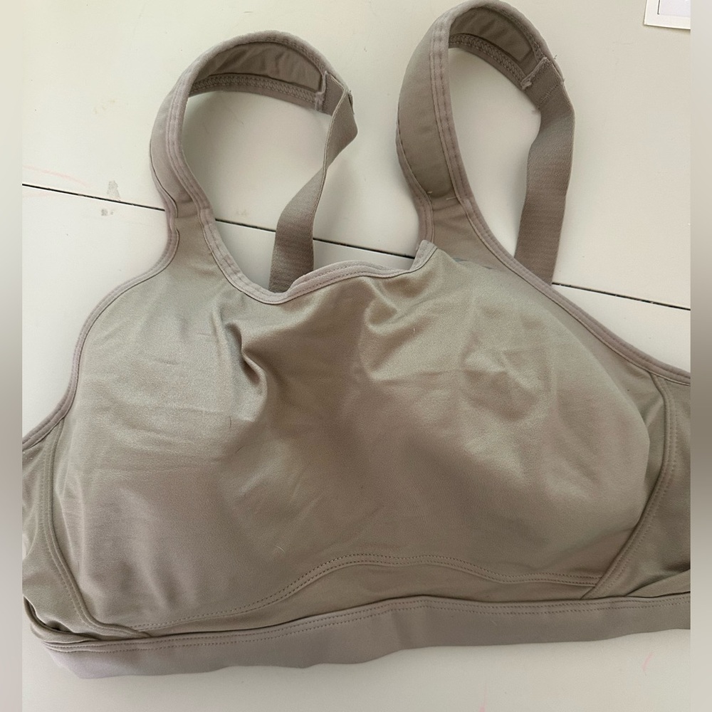 Brooks Running Bra 34DD Nude / Tan